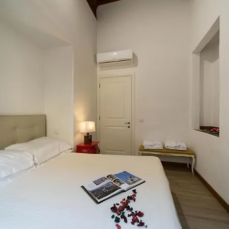 Residenza Santa Croce Apartment Florence Exterior photo