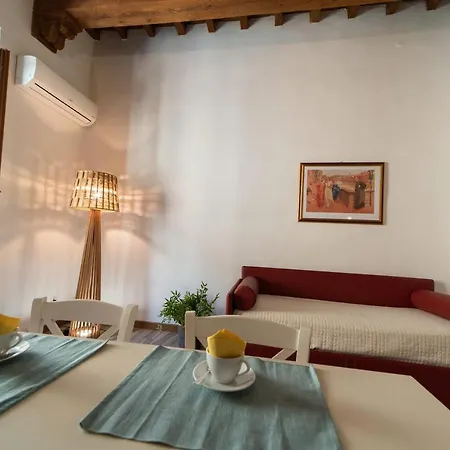 Residenza Santa Croce Apartment Florence Exterior photo